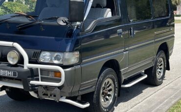 Mitsubishi-Fuso-Delica-SUV-1995-Blue-Gray-213399-4