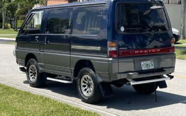 Mitsubishi-Fuso-Delica-SUV-1995-Blue-Gray-213399-7