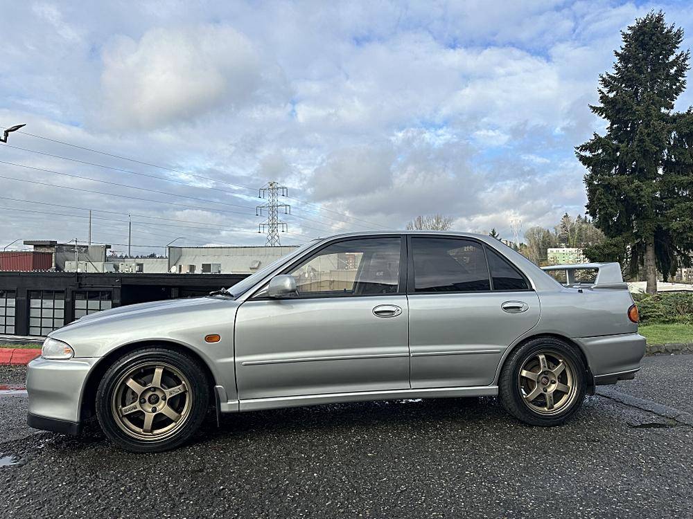 Mitsubishi-Lancer-evolution-1994-custom-115015-14