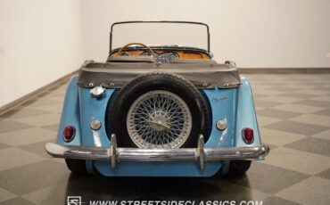 Morgan-Plus-4-Cabriolet-1967-Blue-Black-69646-9