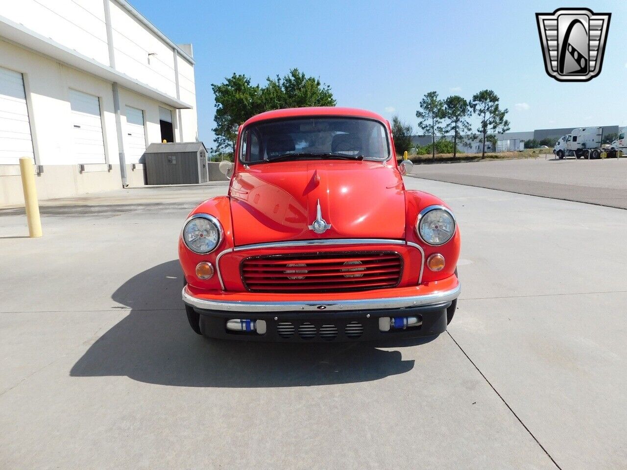 Morris-Minor-Coupe-1959-Red-Charcoal-2084-2