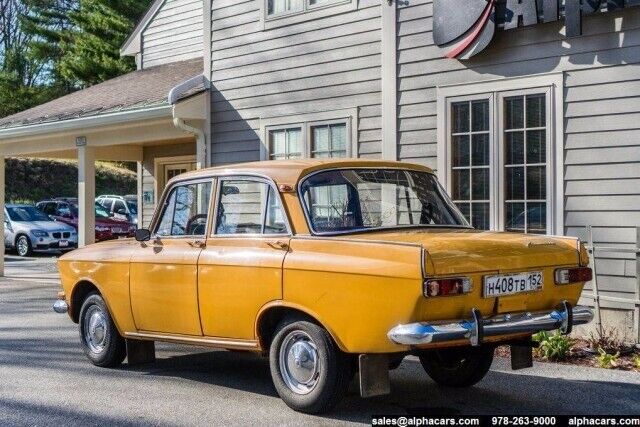 Moskvitch-408E-Berline-1974-Yellow-Red-21501-4