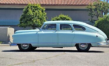 Nash-Airflyte-Berline-1949-Blue-Gray-127203-9