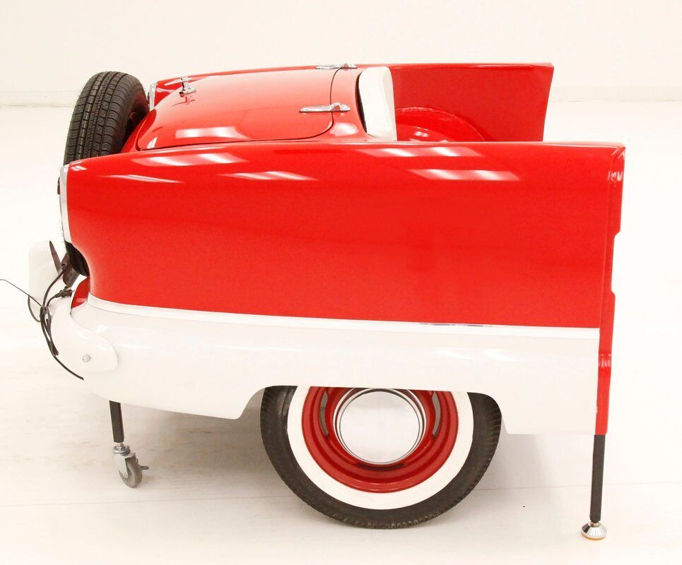 Nash-Metropolitan-Cabriolet-1961-Red-White-0-5