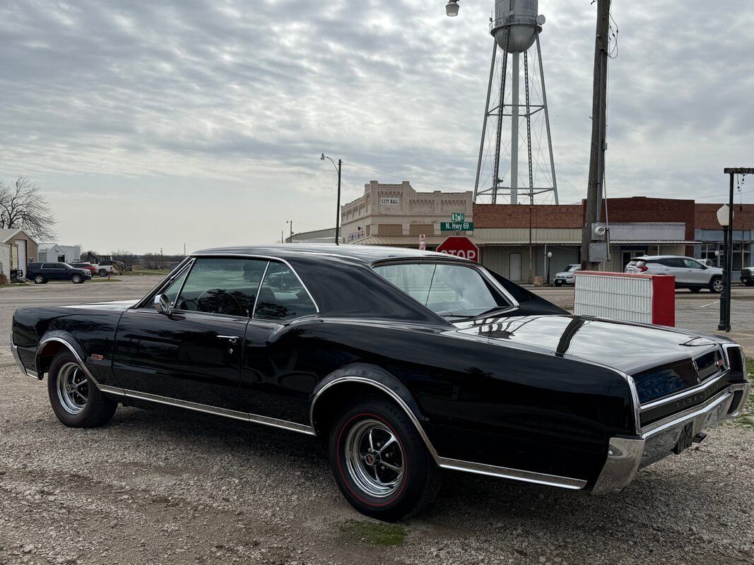 Oldsmobile-442-1967-Black-Black-0-3