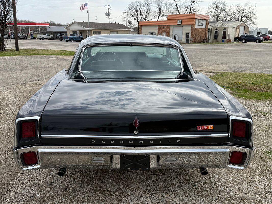 Oldsmobile-442-1967-Black-Black-0-7