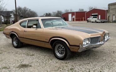 Oldsmobile-442-1970-Copper-Gold-0-1