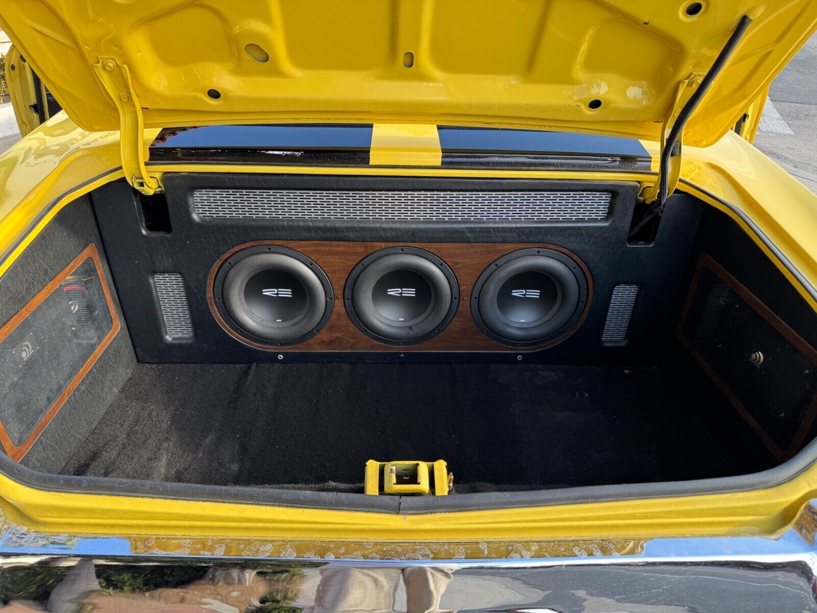 Oldsmobile-442-Cabriolet-1972-Yellow-Black-102993-10