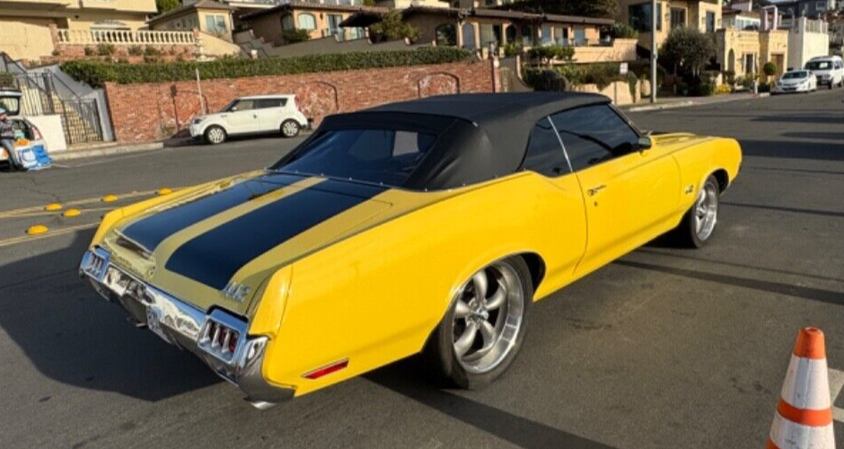 Oldsmobile-442-Cabriolet-1972-Yellow-Black-102993-5