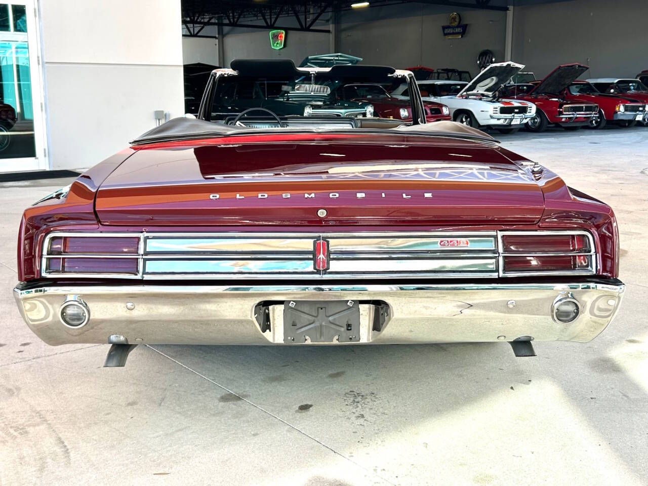 Oldsmobile-442-Coupe-1965-Red-Black-2667-5