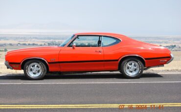 Oldsmobile-442-Coupe-1970-Orange-Black-99999-4