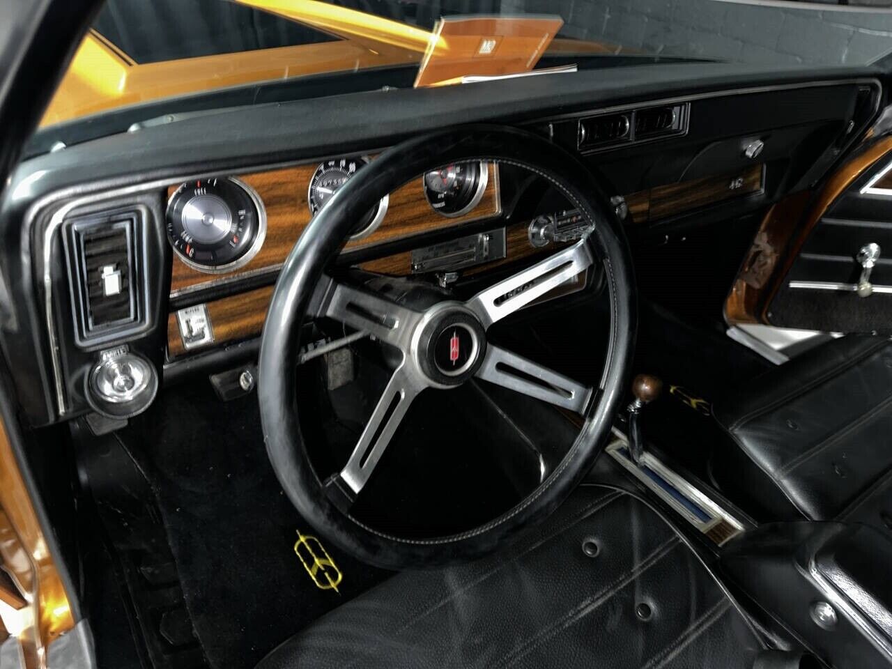 Oldsmobile-442-Coupe-1971-Bittersweet-Black-144414-31