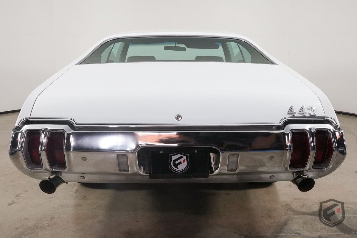 Oldsmobile-442-W-30-HOLIDAY-COUPE-Coupe-1970-White-147163-7