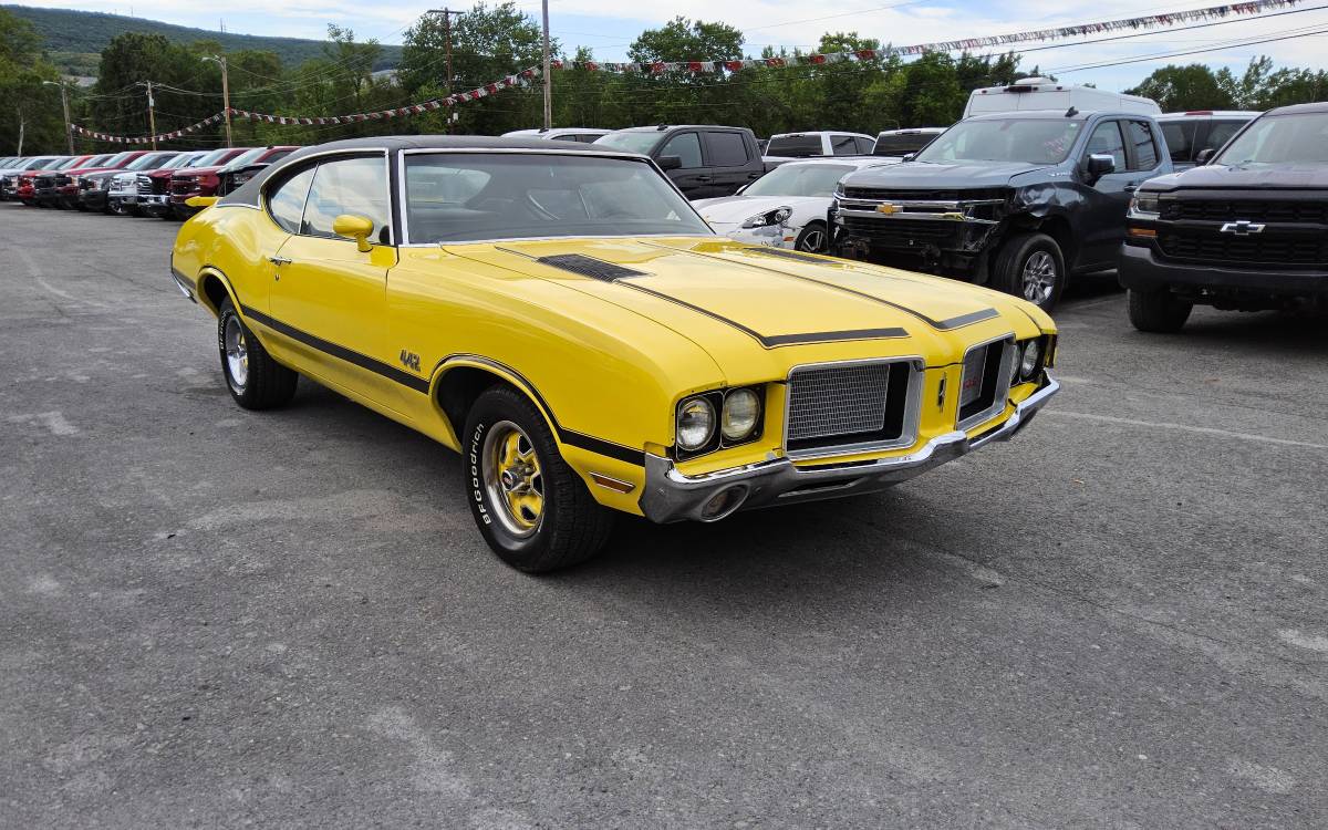 Oldsmobile-442-tribute-1972-45758-2