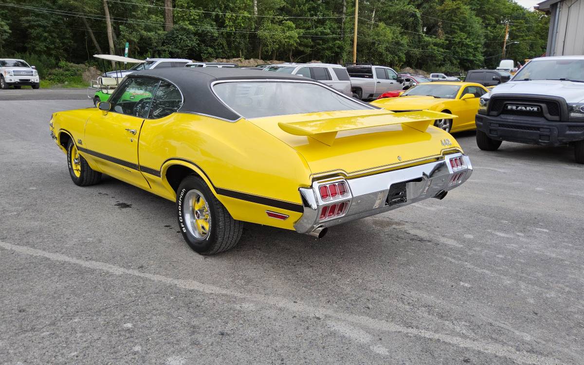 Oldsmobile-442-tribute-1972-45758-6