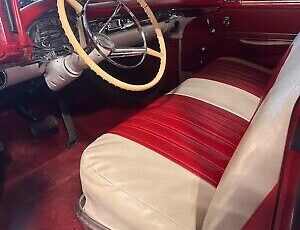 Oldsmobile-98-Berline-1957-Red-102193-9