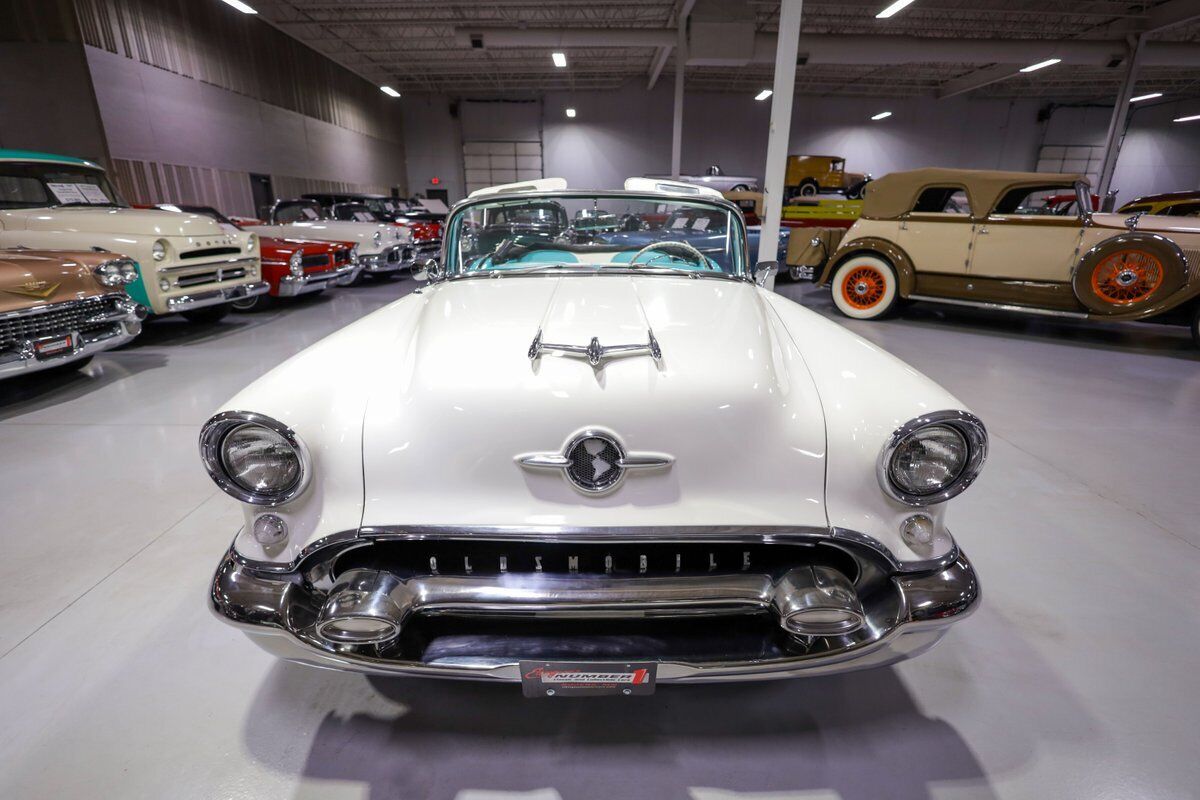 Oldsmobile-98-Starfire-Convertible-Cabriolet-1955-White-Ivory-and-Turquoise-12085-21