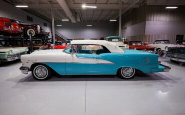 Oldsmobile-98-Starfire-Convertible-Cabriolet-1955-White-Ivory-and-Turquoise-12085-35