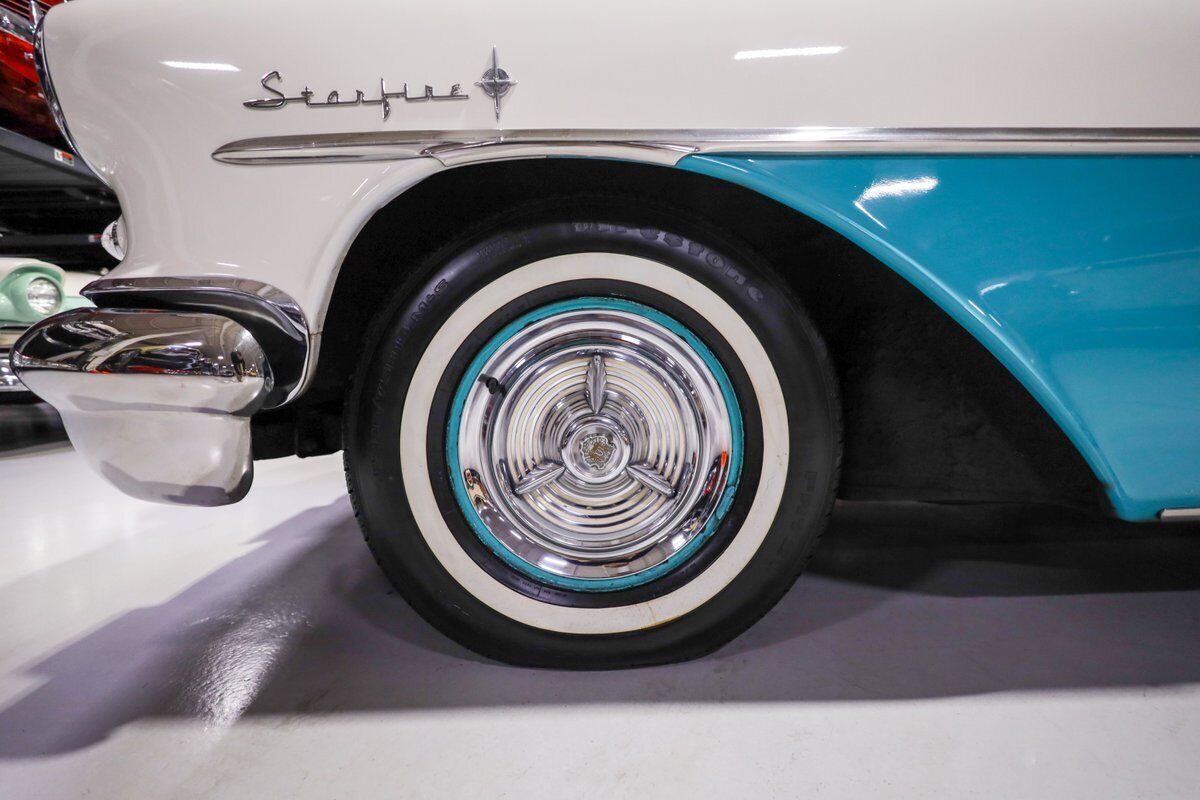 Oldsmobile-98-Starfire-Convertible-Cabriolet-1955-White-Ivory-and-Turquoise-12085-36