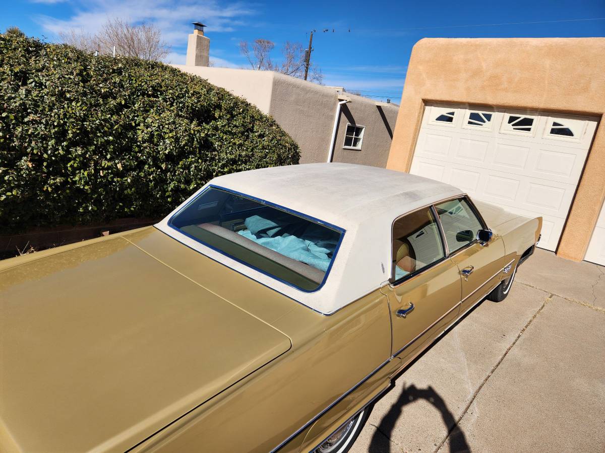 Oldsmobile-98-luxury-sedan-1969-yellow-180317-4