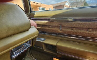 Oldsmobile-98-luxury-sedan-1969-yellow-180317-6