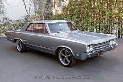 Oldsmobile-Cutlass-1965-Gray-Other-Color-0-2