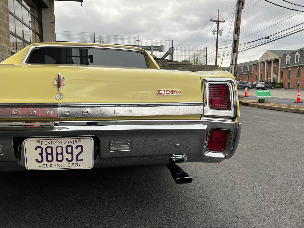 Oldsmobile-Cutlass-1967-Yellow-White-71624-10