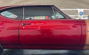 Oldsmobile-Cutlass-1968-Red-Black-0-24