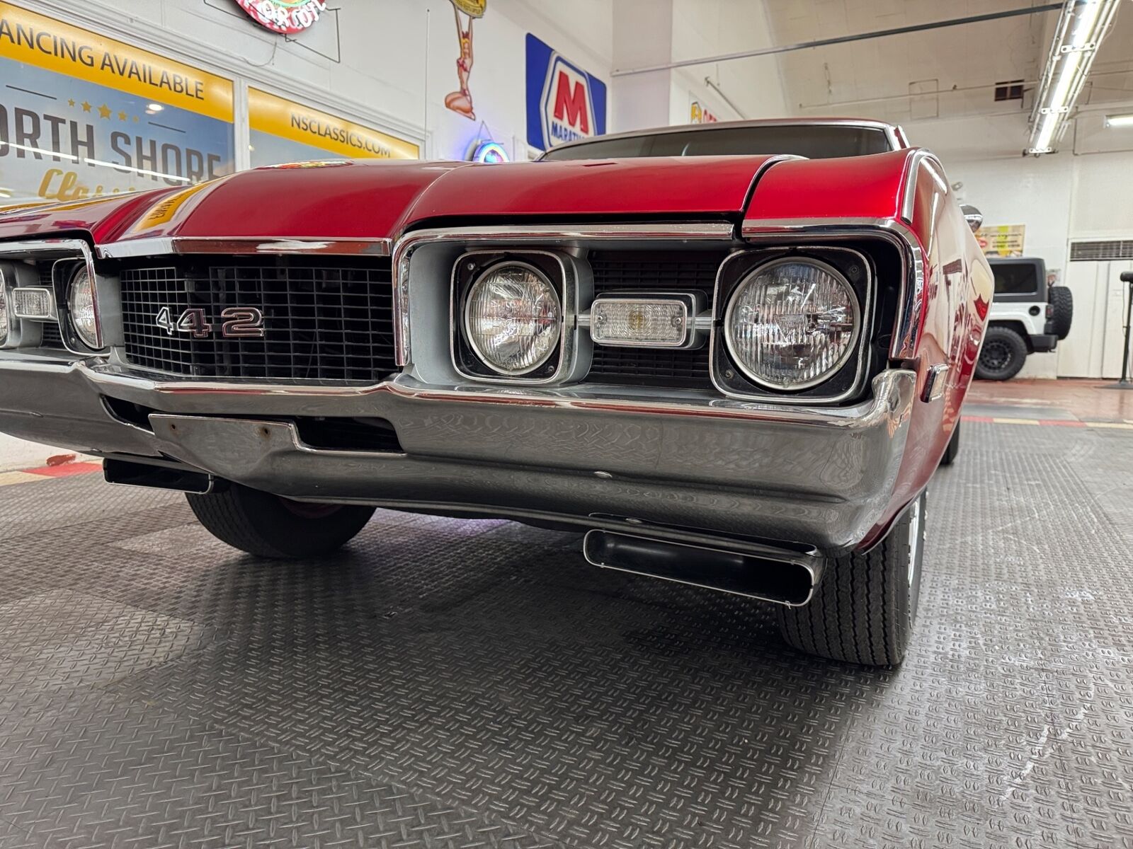 Oldsmobile-Cutlass-1968-Red-Black-0-8