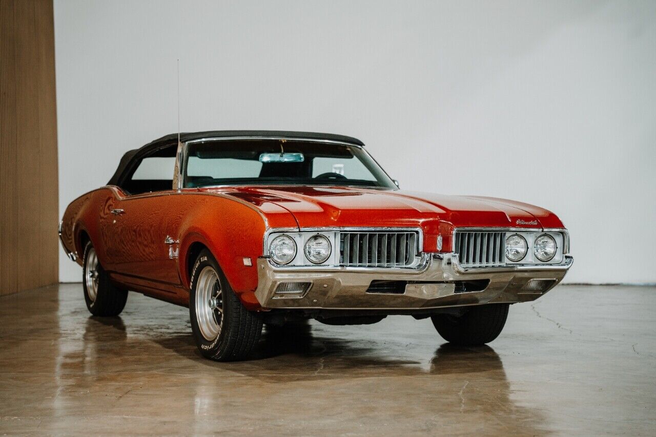 Oldsmobile-Cutlass-1969-Maroon-Maroon-6975-2