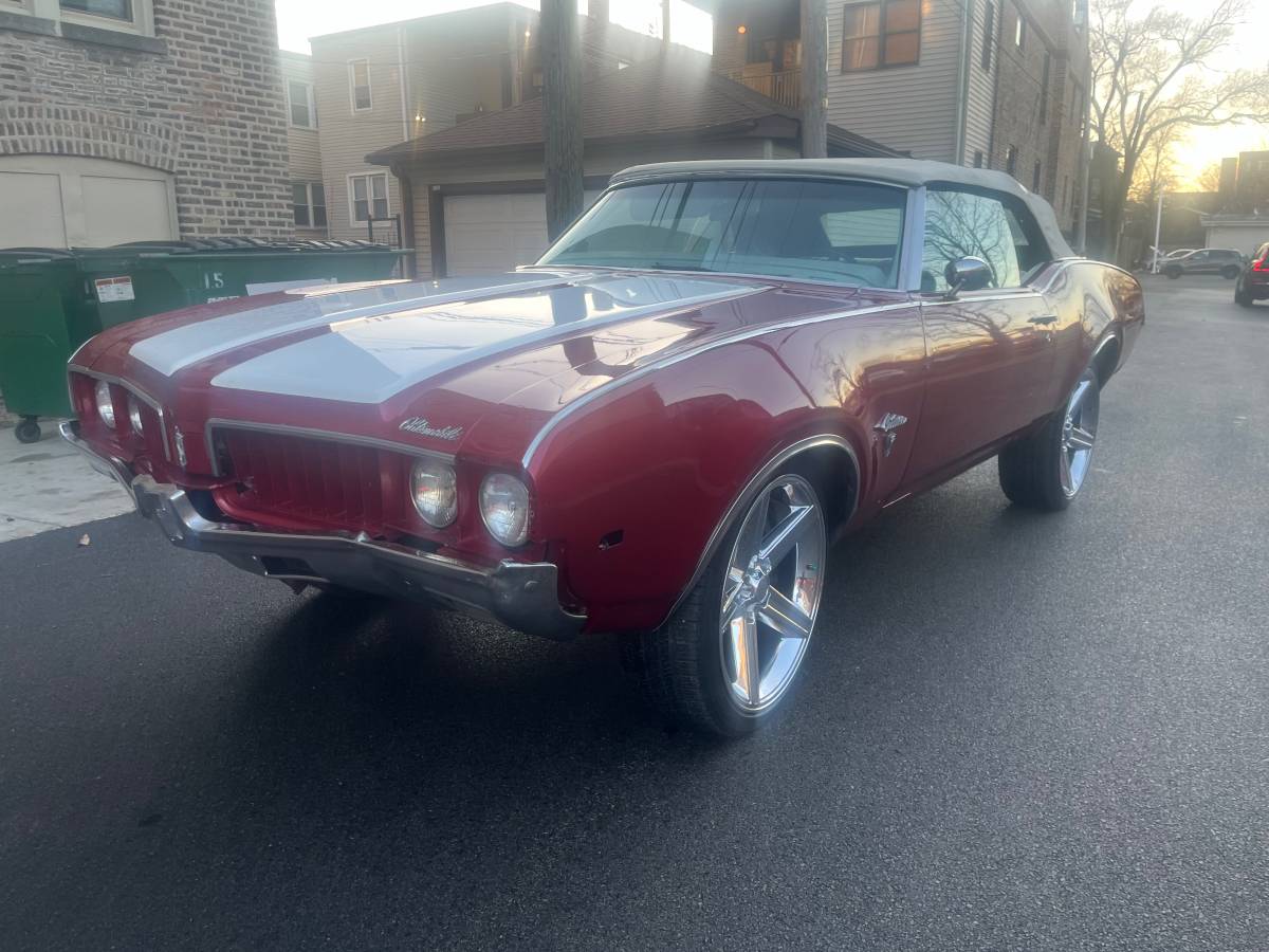 Oldsmobile-Cutlass-1969-red-73225-1