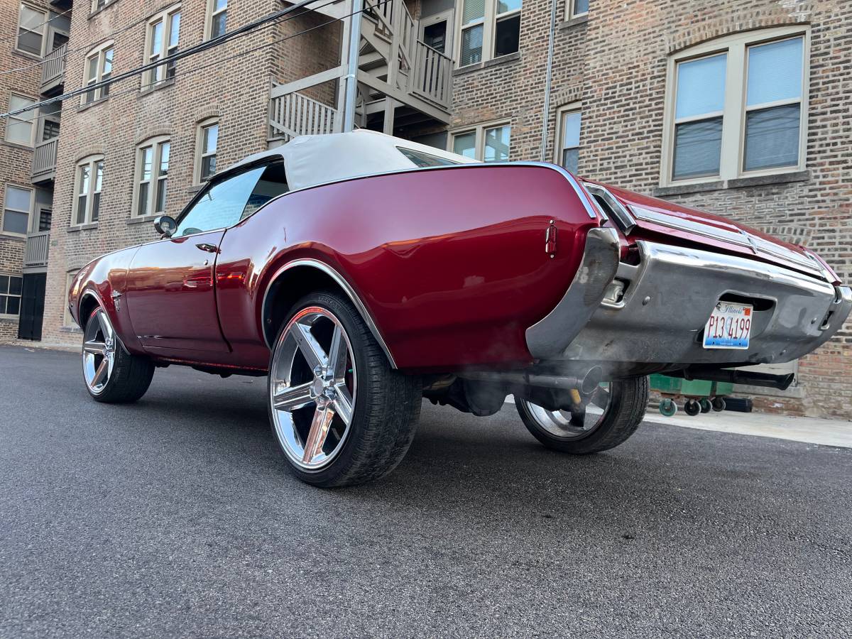 Oldsmobile-Cutlass-1969-red-73225-21