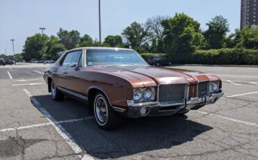 Oldsmobile-Cutlass-1971-62764-7