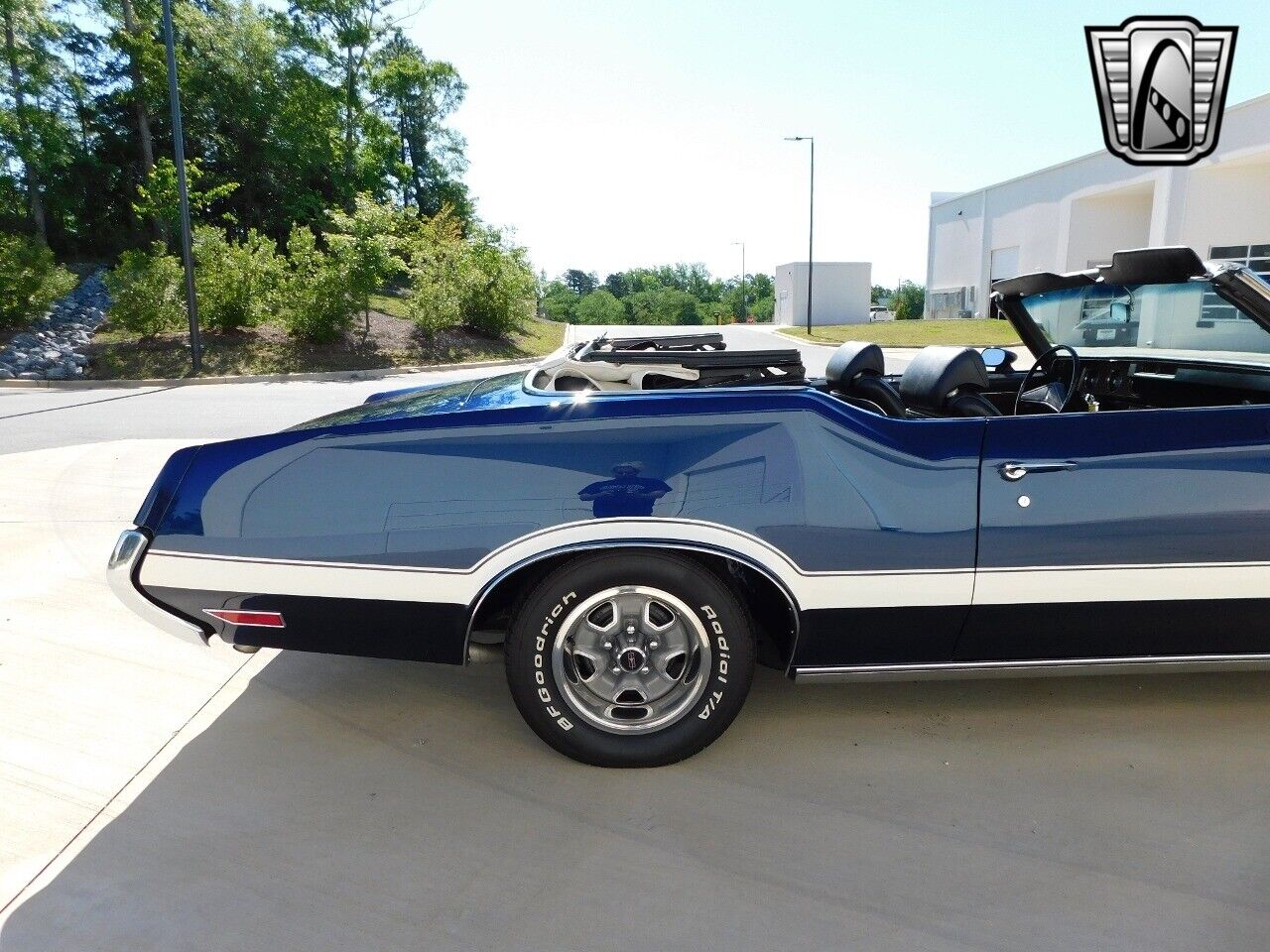 Oldsmobile-Cutlass-1972-Blue-Black-62103-11