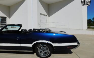 Oldsmobile-Cutlass-1972-Blue-Black-62103-7