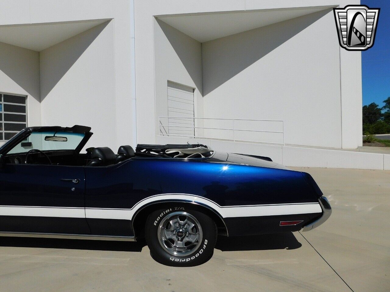 Oldsmobile-Cutlass-1972-Blue-Black-62103-7