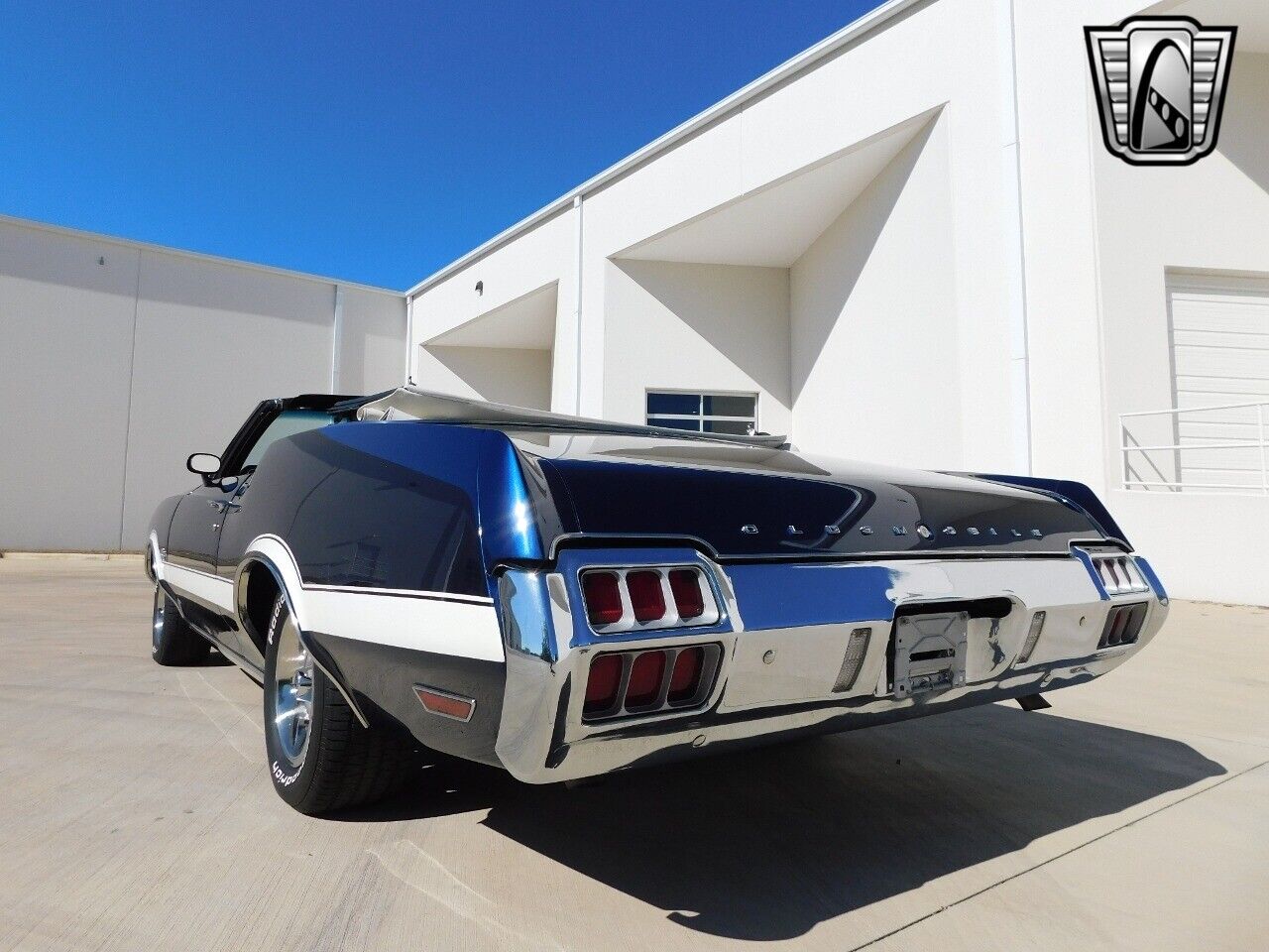 Oldsmobile-Cutlass-1972-Blue-Black-62103-8