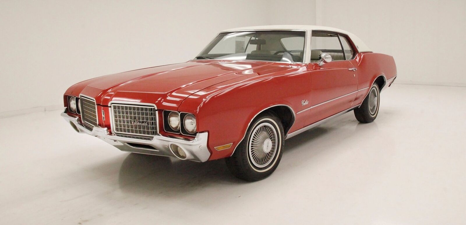 Oldsmobile Cutlass  year1}