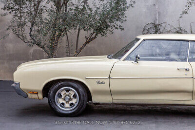 Oldsmobile-Cutlass-1972-White-Other-Color-0-11