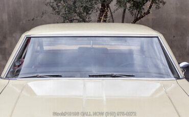 Oldsmobile-Cutlass-1972-White-Other-Color-0-8