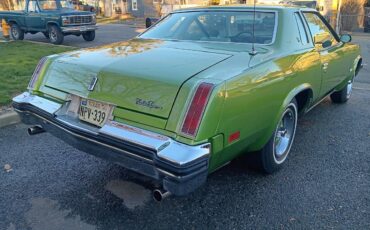 Oldsmobile-Cutlass-1976-green-64374-2