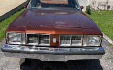 Oldsmobile-Cutlass-1978-brown-93342-4