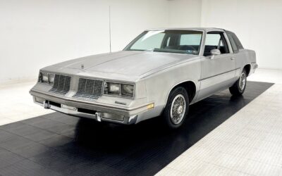 Oldsmobile Cutlass  1985 à vendre