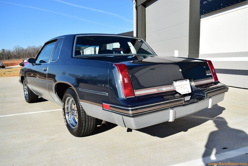 Oldsmobile-Cutlass-1986-Blue-Blue-20060-2