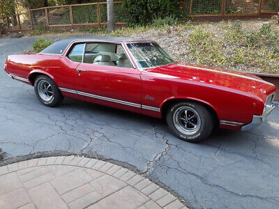 Oldsmobile-Cutlass-Berline-1970-Red-Tan-225913-11