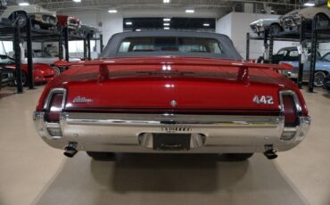 Oldsmobile-Cutlass-Cabriolet-1969-Red-Black-140864-4