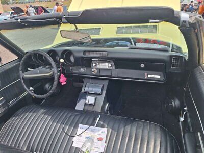 Oldsmobile-Cutlass-Cabriolet-1969-Yellow-Black-483-2