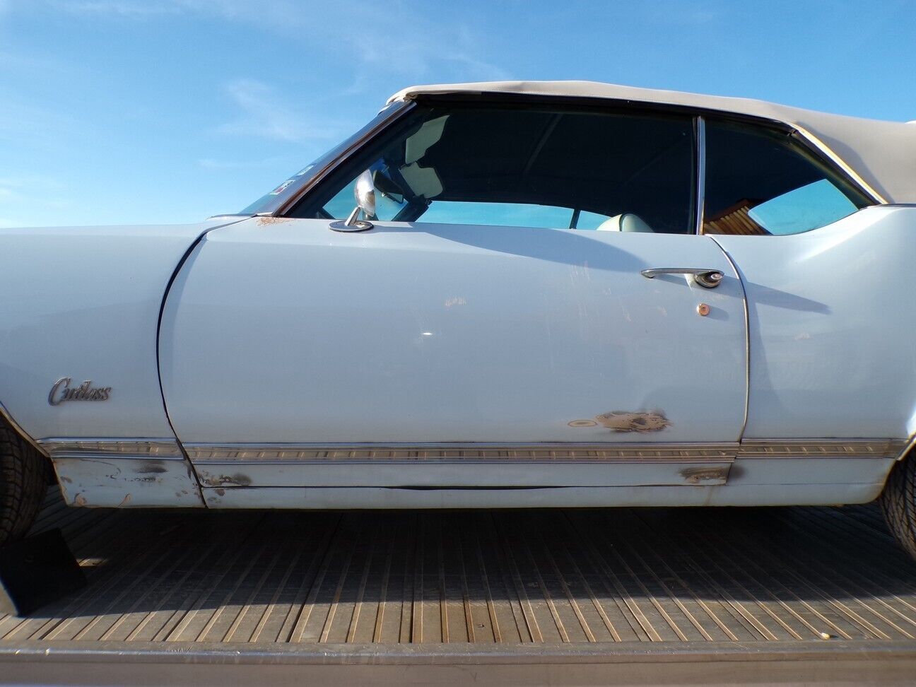 Oldsmobile-Cutlass-Cabriolet-1970-AZURE-BLUE-47313-28