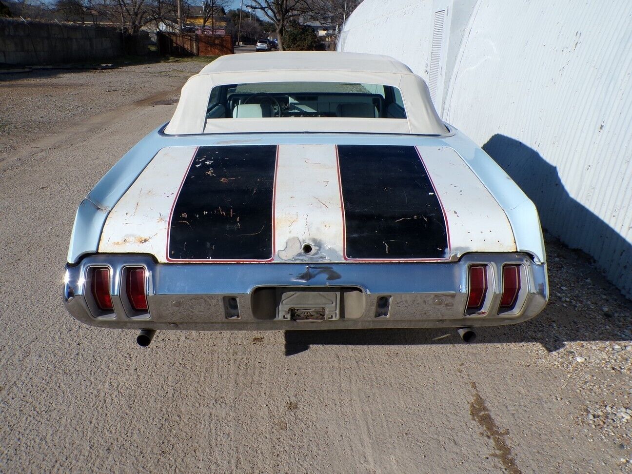 Oldsmobile-Cutlass-Cabriolet-1970-AZURE-BLUE-47313-3