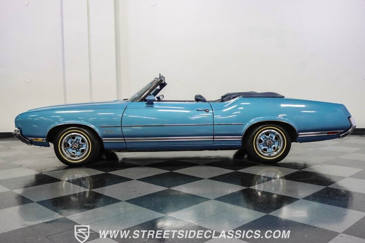 Oldsmobile-Cutlass-Cabriolet-1971-Blue-Blue-46164-2